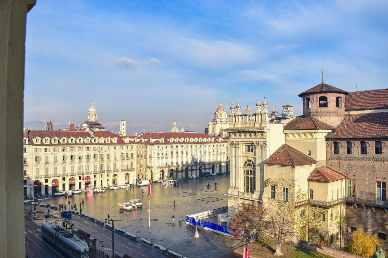 Appartamento Nel Cuore Di Torino Centro Bagian luar foto