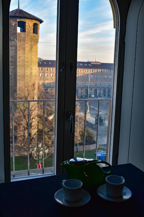Appartamento Nel Cuore Di Torino Centro Bagian luar foto